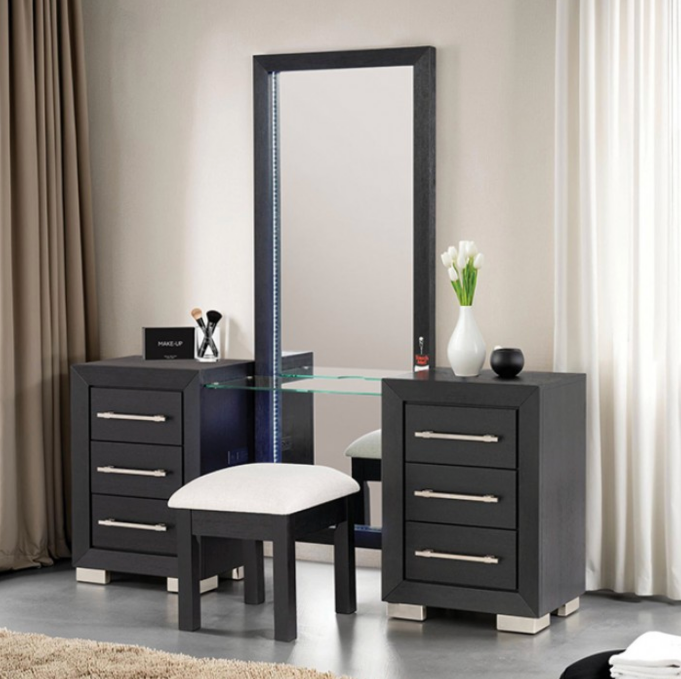 LGFAFM7415BK Black Sleek Style Glass Top Vanity Set